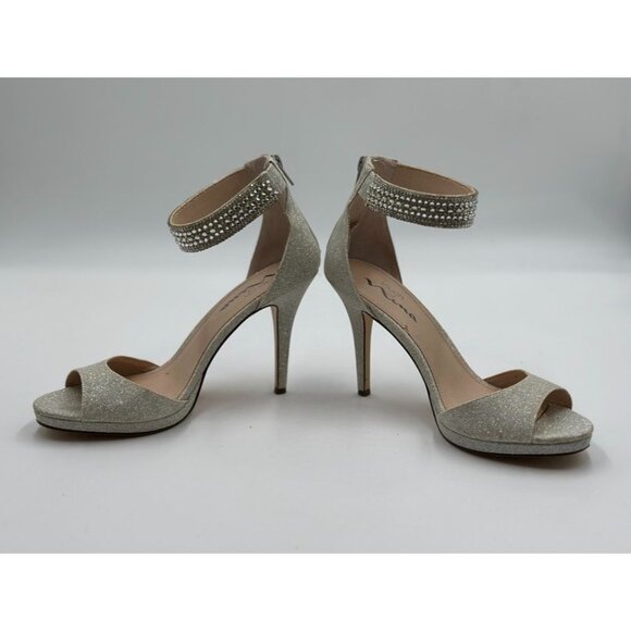 Womens Ladies Nina Silver Holiday Dress Up Shoes Jeweled Silver Metallic Size 9 - Picture 1 of 16